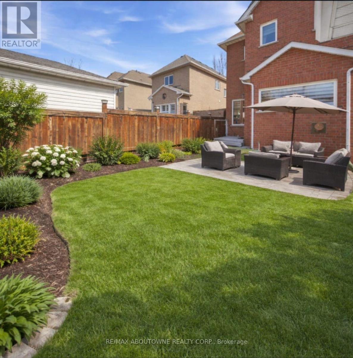 2665 Castle Hill Crescent, Oakville, Ontario  L6H 6J1 - Photo 46 - W12976132