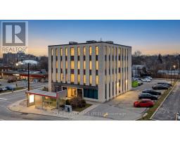134 QUEEN STREET E, Brampton, Ontario