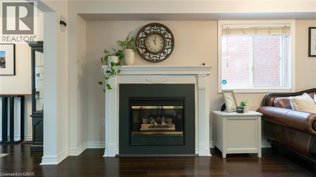 2062 Westmount Drive, Oakville, Ontario  L6M 3P2 - Photo 10 - 40818266