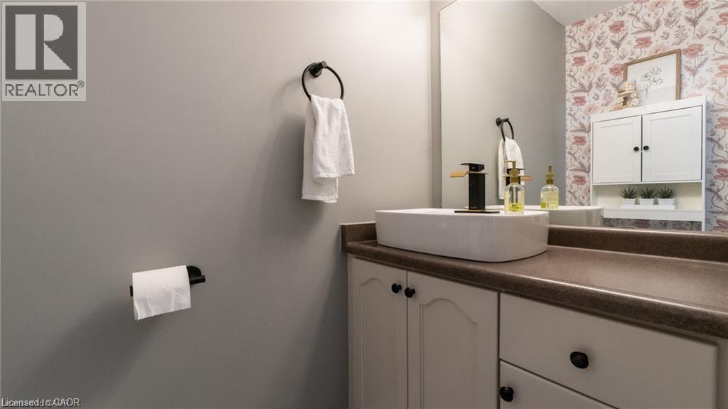 2062 Westmount Drive, Oakville, Ontario  L6M 3P2 - Photo 19 - 40818266