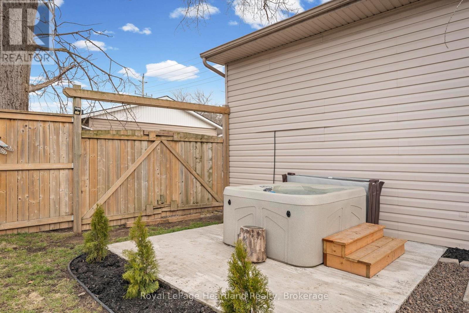 304 Regent Street, Goderich, Ontario  N7A 2X8 - Photo 31 - X13018490