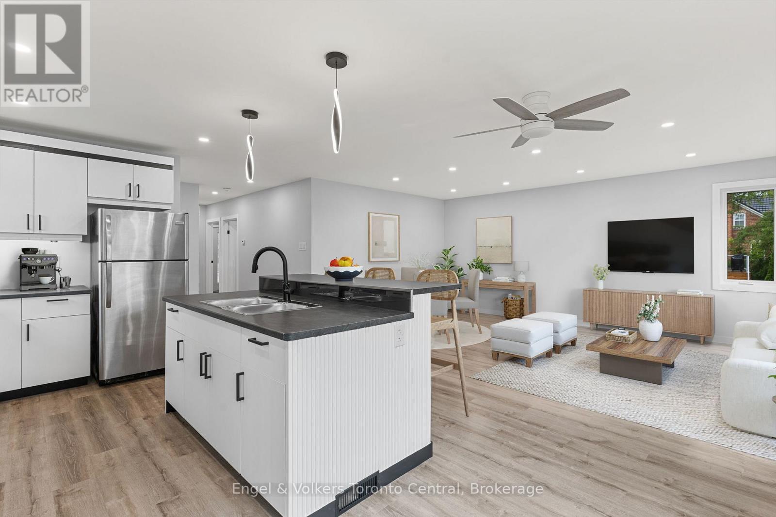 873 9th Avenue E, Owen Sound, Ontario  N4K 3E8 - Photo 12 - X13018540