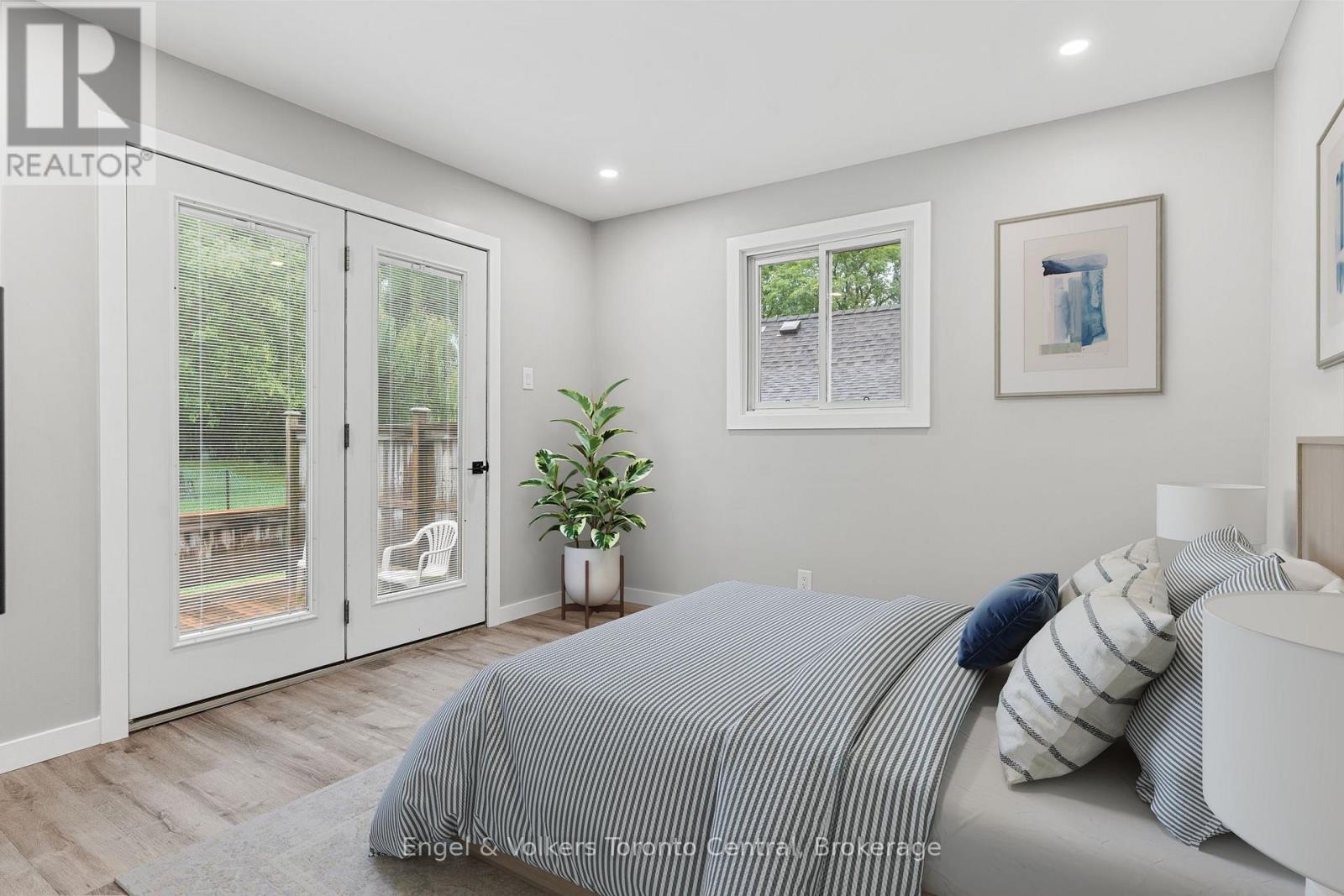 873 9th Avenue E, Owen Sound, Ontario  N4K 3E8 - Photo 13 - X13018540