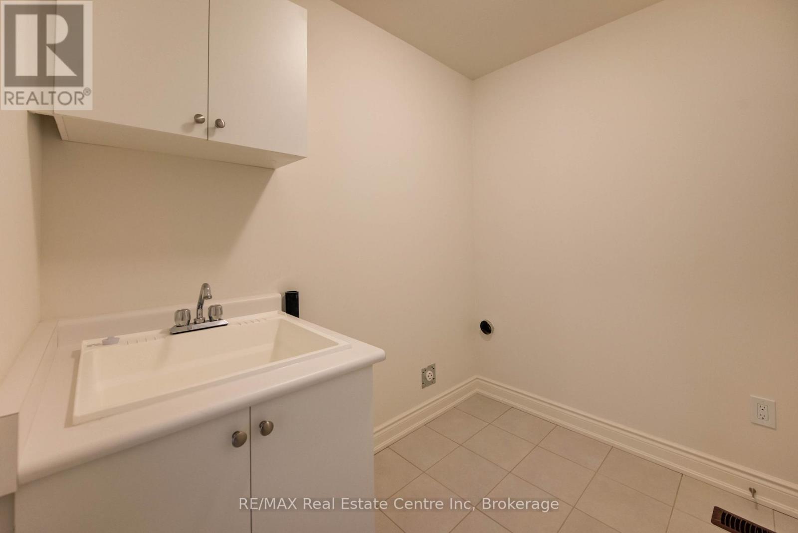 154 Attwater Drive, Cambridge, Ontario  N1T 0G5 - Photo 12 - X13018566