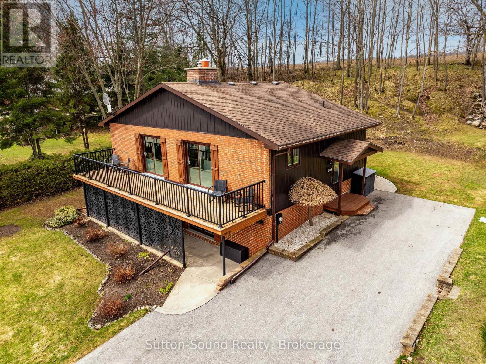 138 Macintosh Drive, Georgian Bluffs, Ontario  N0H 1S0 - Photo 3 - X13018572