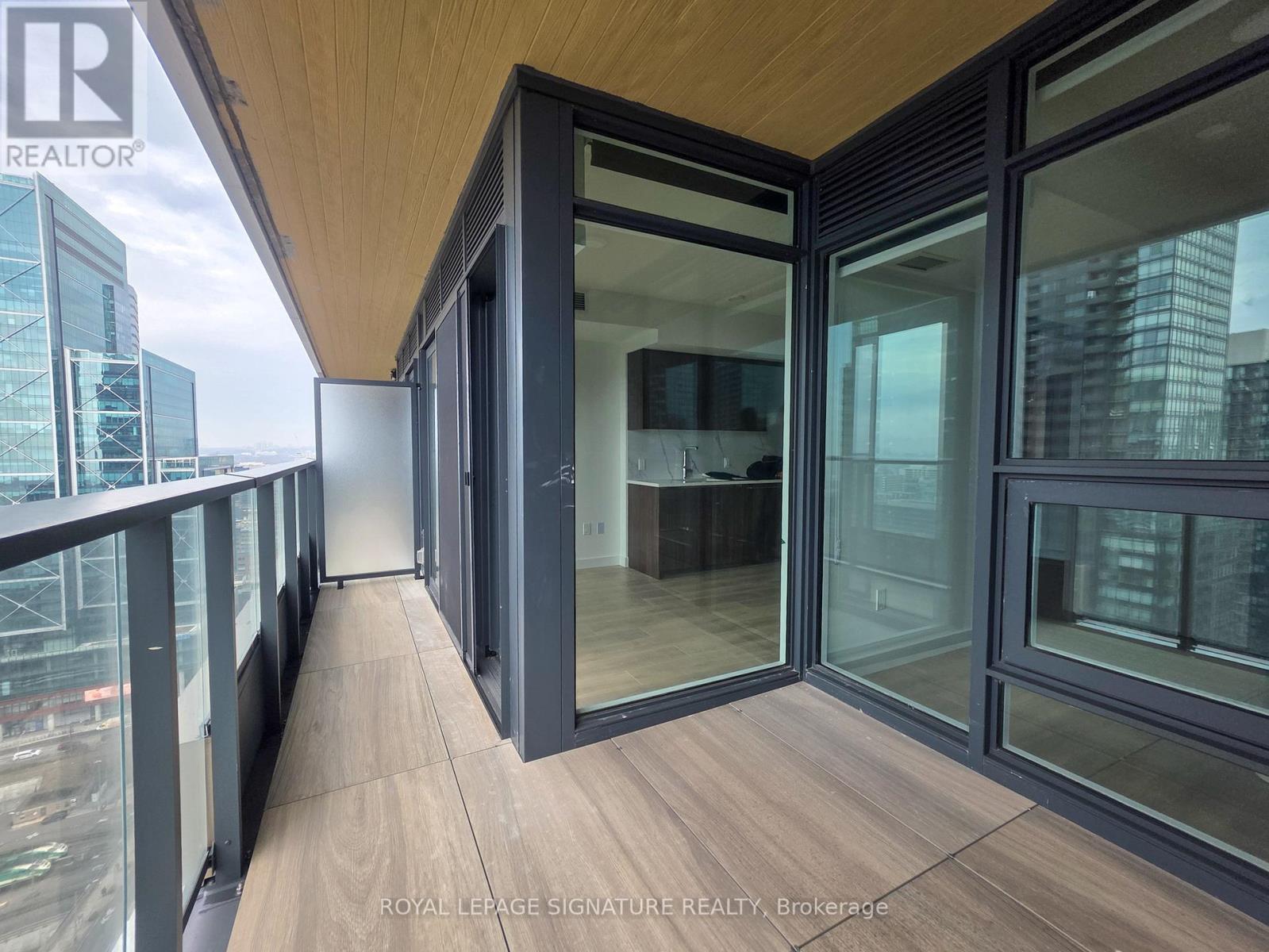 3312 - 3 Concord Cityplace Way, Toronto, Ontario  M5V 0X4 - Photo 12 - C13018486