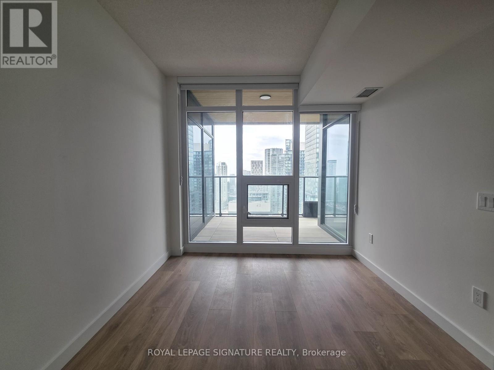 3312 - 3 Concord Cityplace Way, Toronto, Ontario  M5V 0X4 - Photo 9 - C13018486