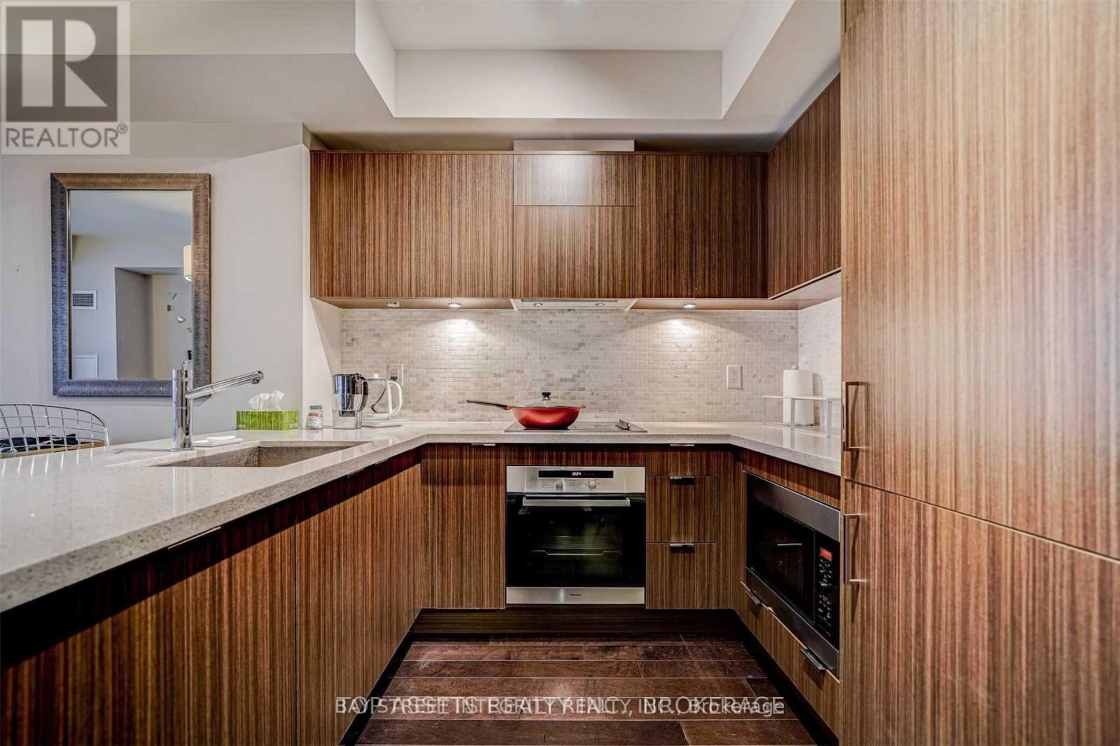 4301 - 21 Widmer Street, Toronto, Ontario  M5V 0B8 - Photo 4 - C13018556