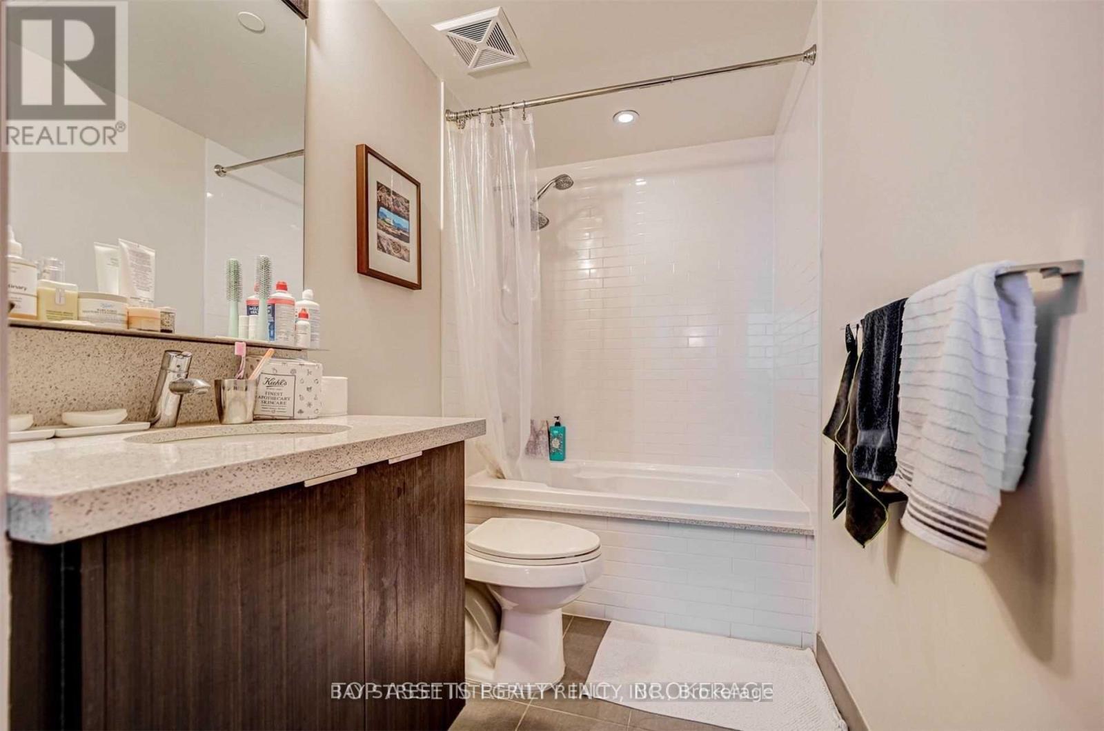 4301 - 21 Widmer Street, Toronto, Ontario  M5V 0B8 - Photo 8 - C13018556