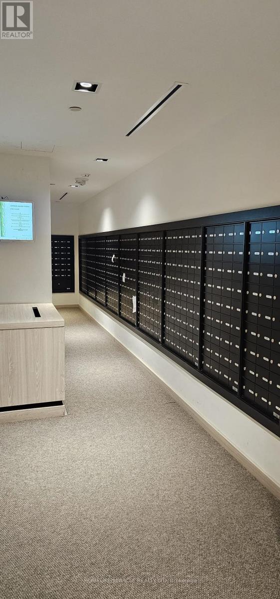 1107 - 395 Bloor Street, Toronto, Ontario  M4W 0B4 - Photo 33 - C13018576