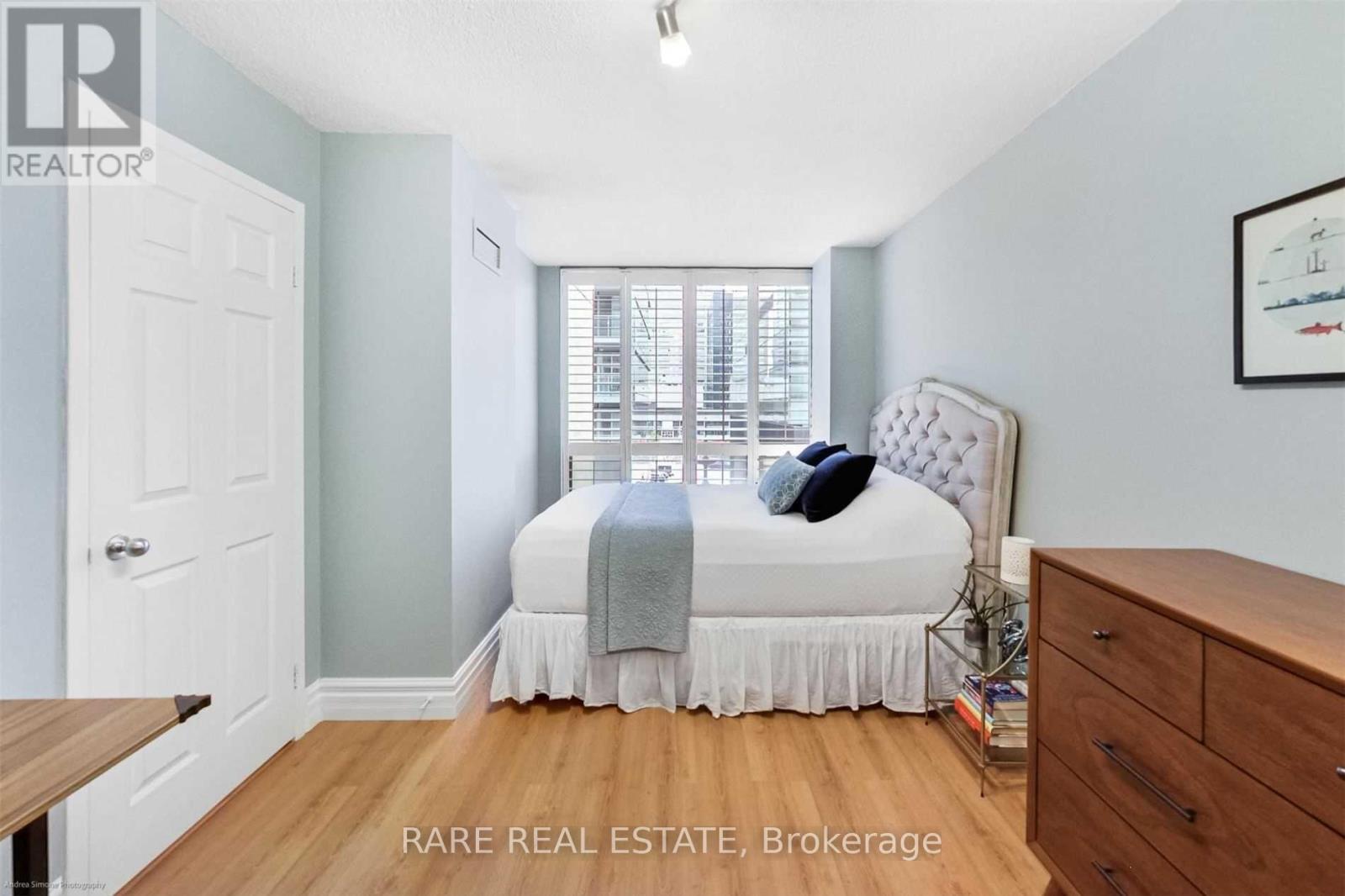 402 - 40 Scollard Street, Toronto, Ontario  M5R 3S1 - Photo 3 - C13018590