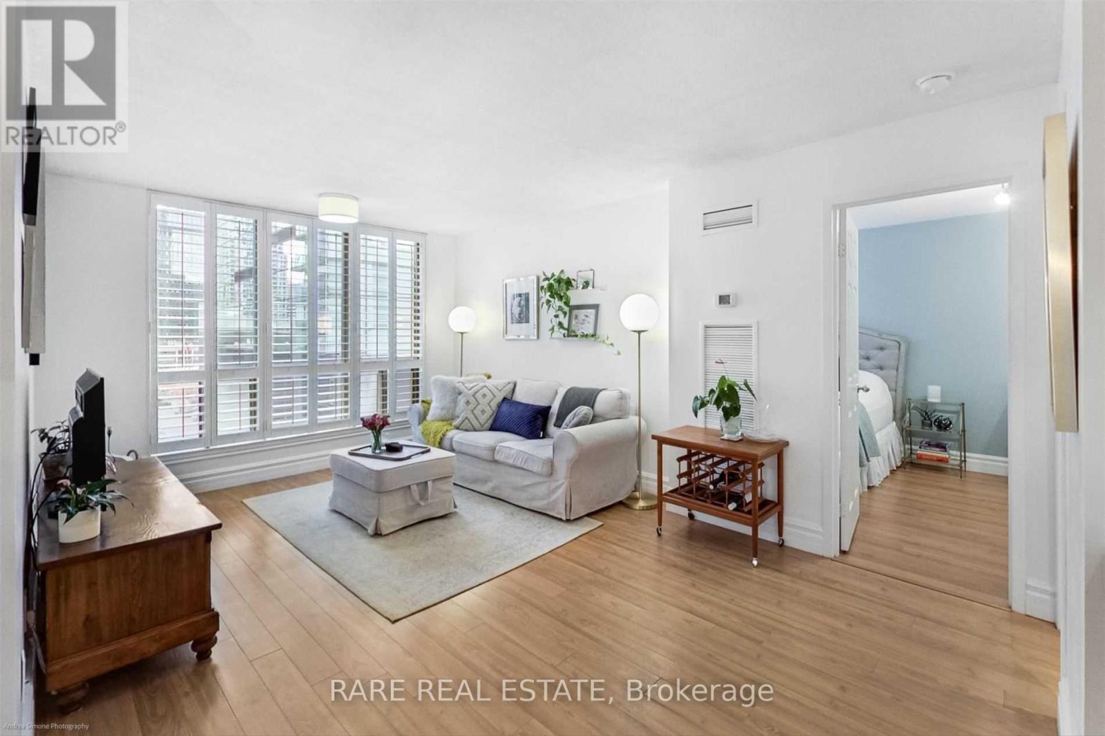 402 - 40 Scollard Street, Toronto, Ontario  M5R 3S1 - Photo 9 - C13018590