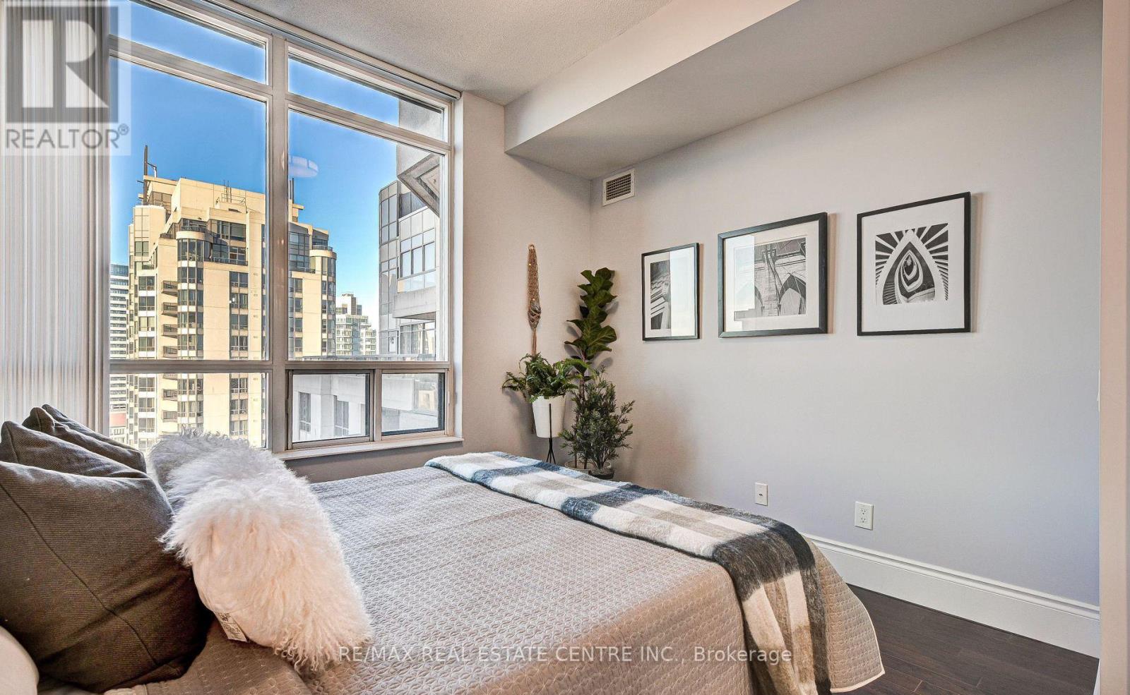 2529 - 15 Northtown Way, Toronto, Ontario  M2N 7A2 - Photo 14 - C13018598