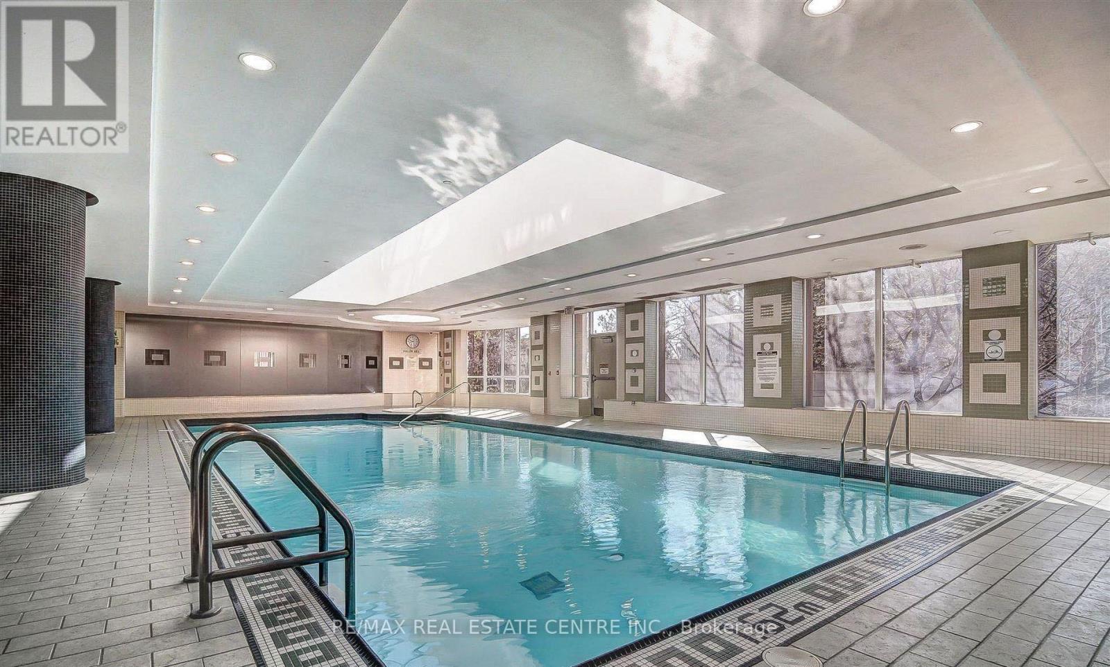 2529 - 15 Northtown Way, Toronto, Ontario  M2N 7A2 - Photo 22 - C13018598