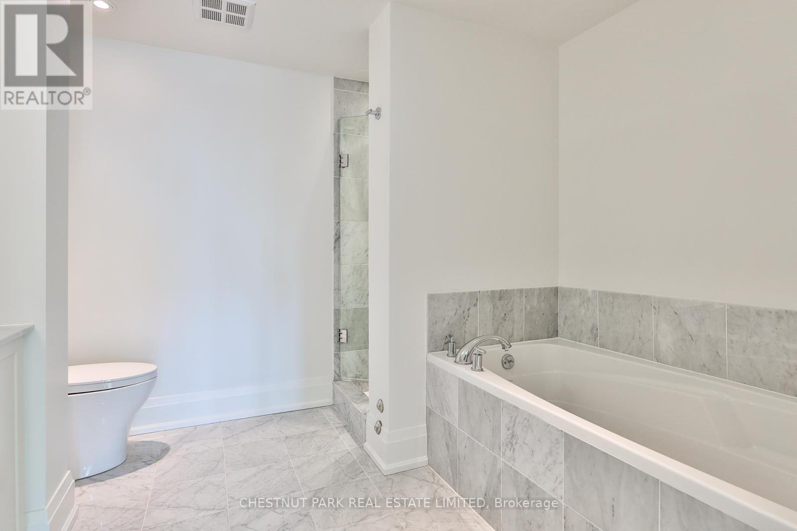 909 - 25 Scrivener Square, Toronto, Ontario  M4W 3Y6 - Photo 25 - C13018618