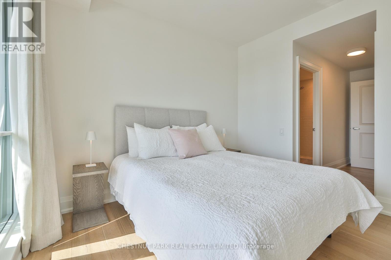 909 - 25 Scrivener Square, Toronto, Ontario  M4W 3Y6 - Photo 27 - C13018618