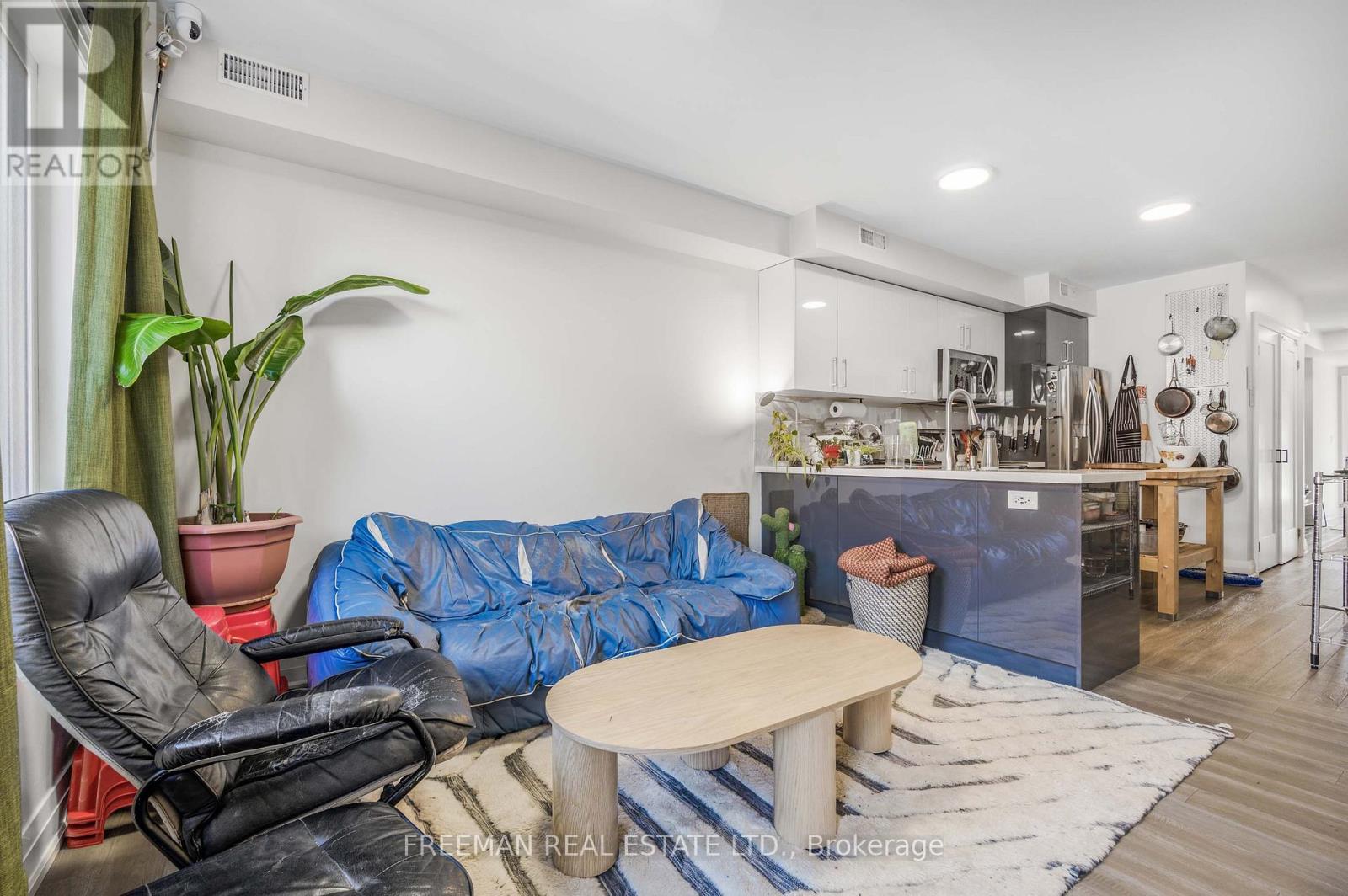 49 Beatrice Street, Toronto (Trinity-Bellwoods), Ontario  M6J 2T2 - Photo 21 - C13018632