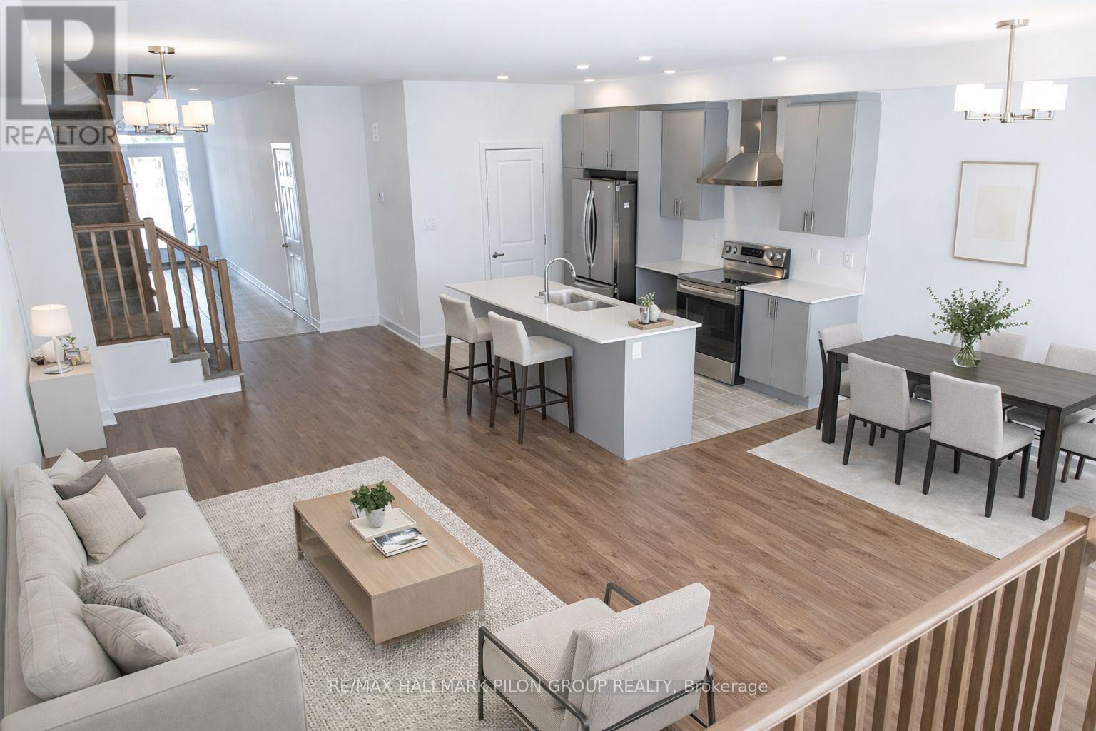 327 Broadridge Crescent, Ottawa, Ontario  K1W 0L9 - Photo 3 - X13018516