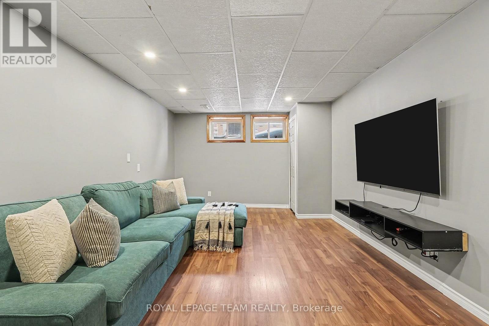 237 Queen West Street, North Dundas, Ontario  K0C 1H0 - Photo 25 - X13018526