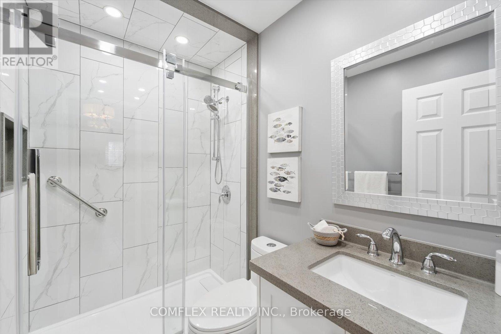 43 Waywell Street, Whitby, Ontario  L1N 8P4 - Photo 31 - E13018530