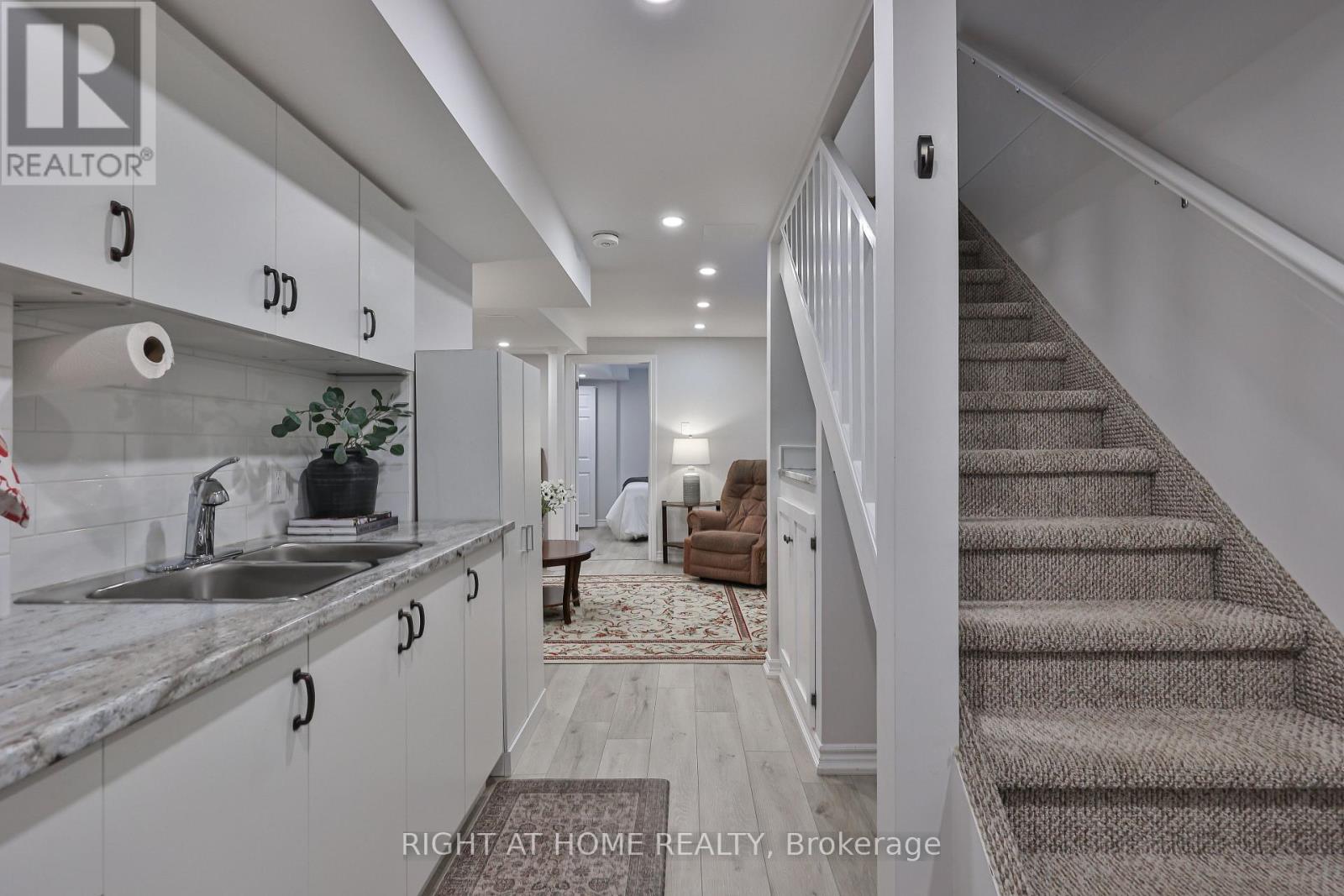 89 Vail Meadows Crescent, Clarington (Bowmanville), Ontario  L1C 4T3 - Photo 31 - E13018534