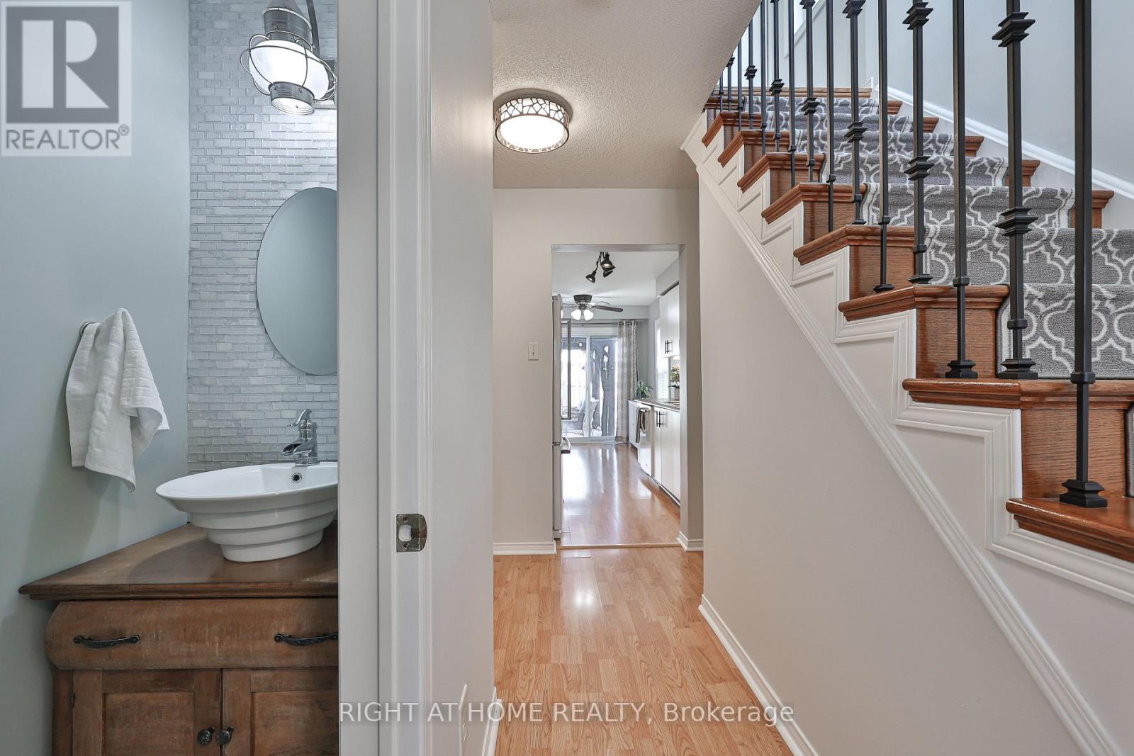 89 Vail Meadows Crescent, Clarington (Bowmanville), Ontario  L1C 4T3 - Photo 5 - E13018534