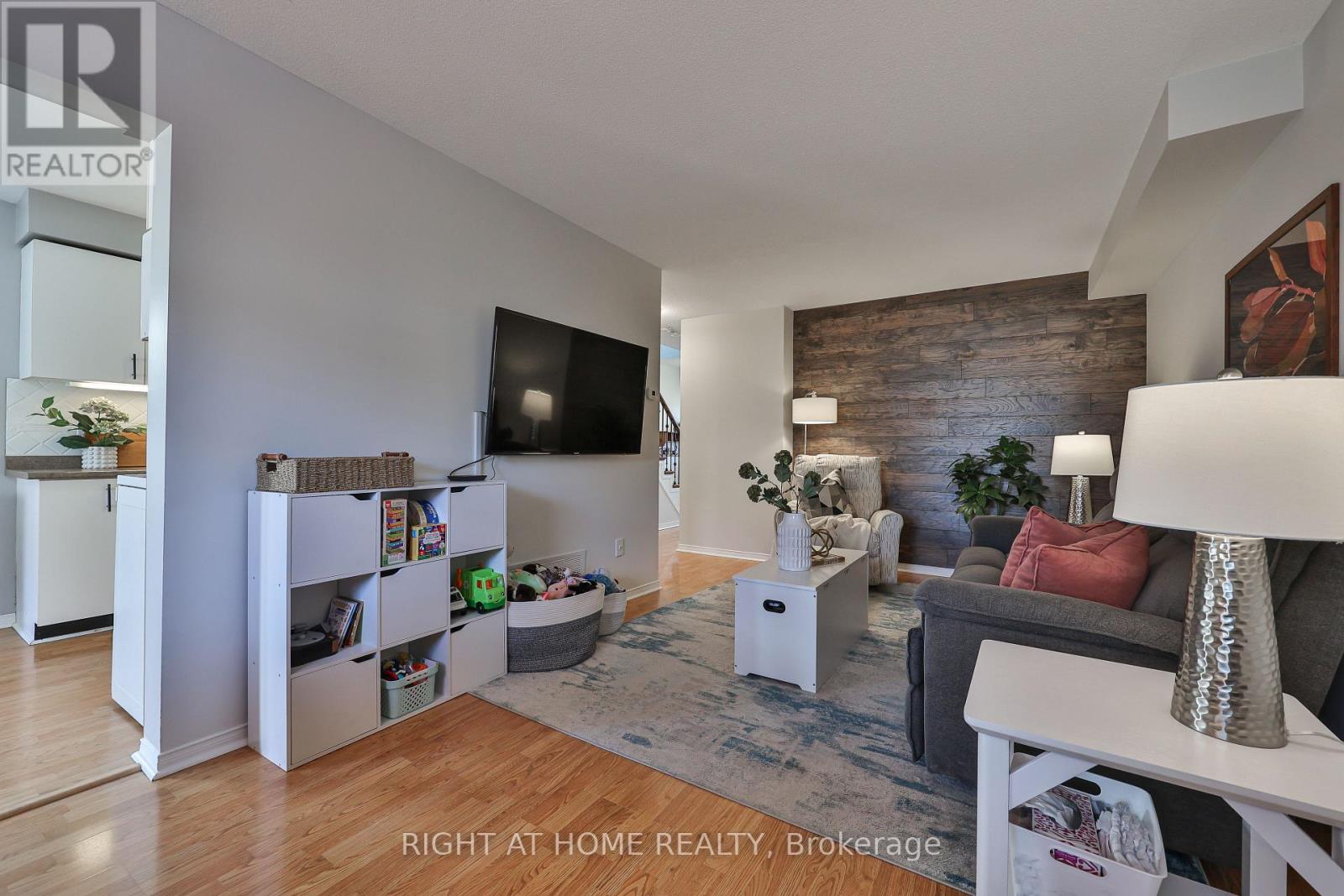 89 Vail Meadows Crescent, Clarington (Bowmanville), Ontario  L1C 4T3 - Photo 9 - E13018534