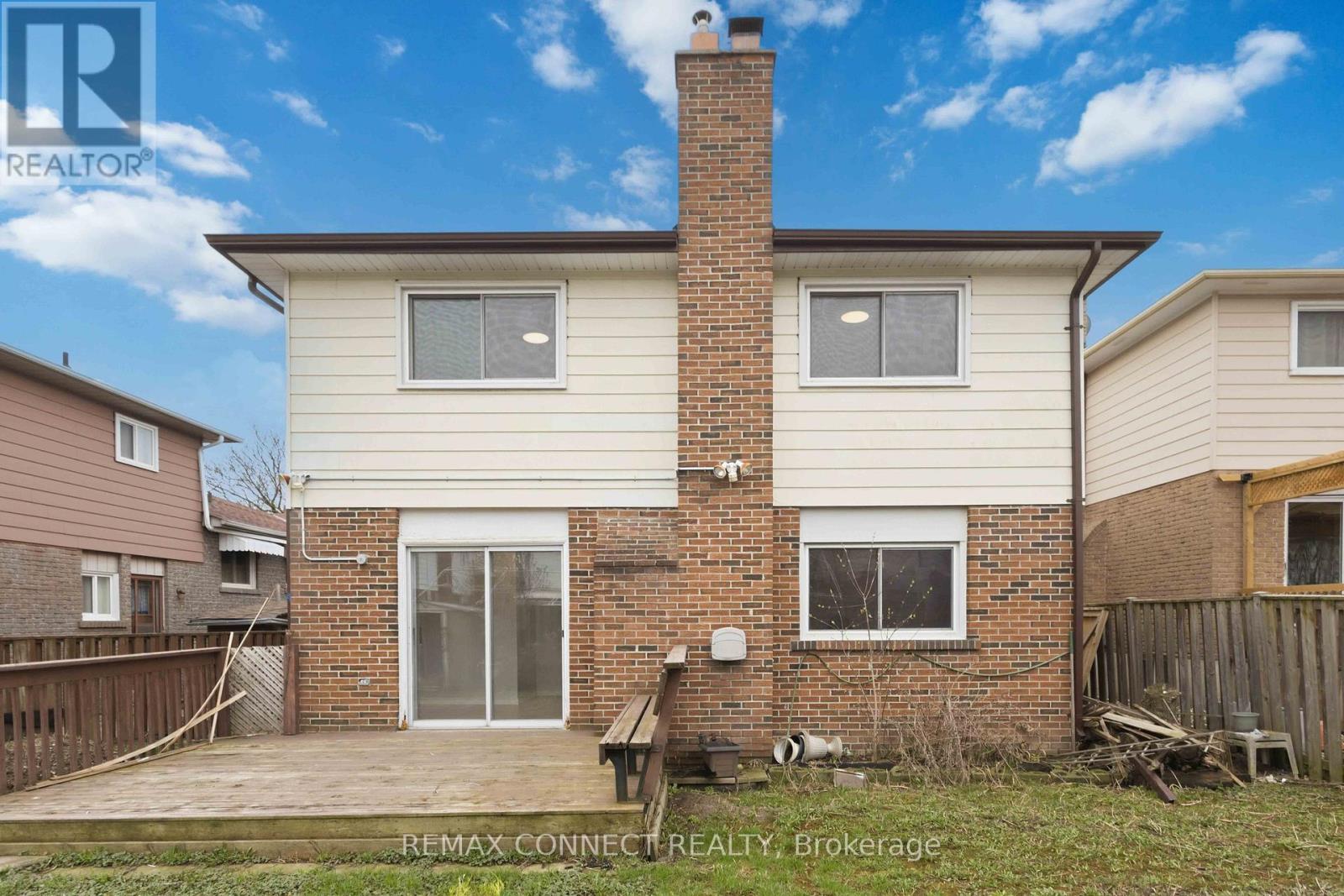 Upper - 1899 Rosefield Road, Pickering, Ontario  L1V 3K1 - Photo 22 - E13018636