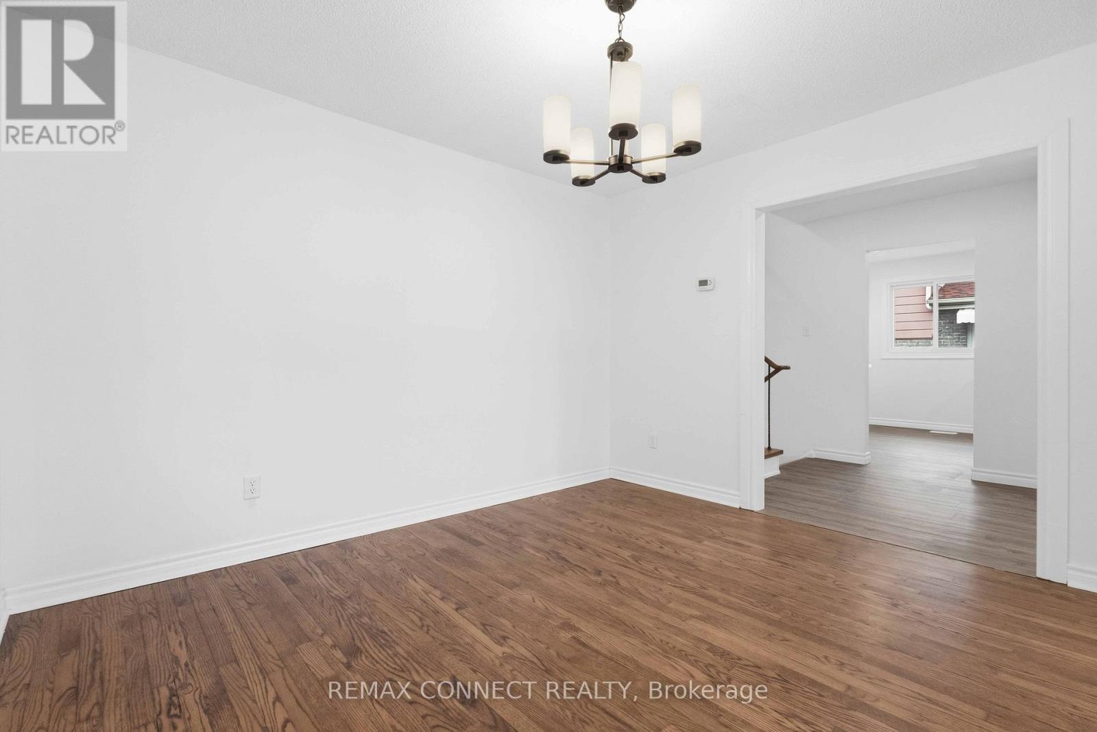 Upper - 1899 Rosefield Road, Pickering, Ontario  L1V 3K1 - Photo 7 - E13018636