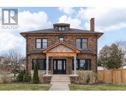 512 SIMCOE STREET N, Oshawa, Ontario