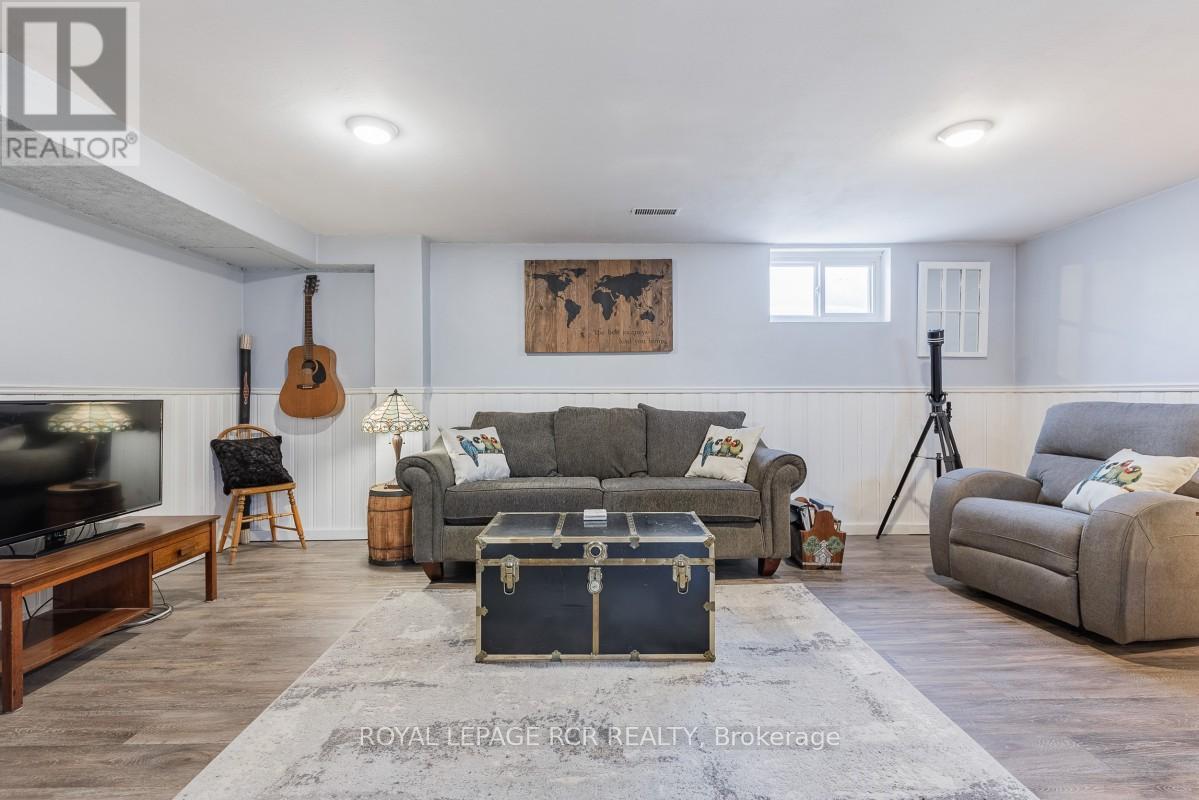 2872 Sunset Drive, Ramara, Ontario  L0K 1B0 - Photo 26 - S12858534