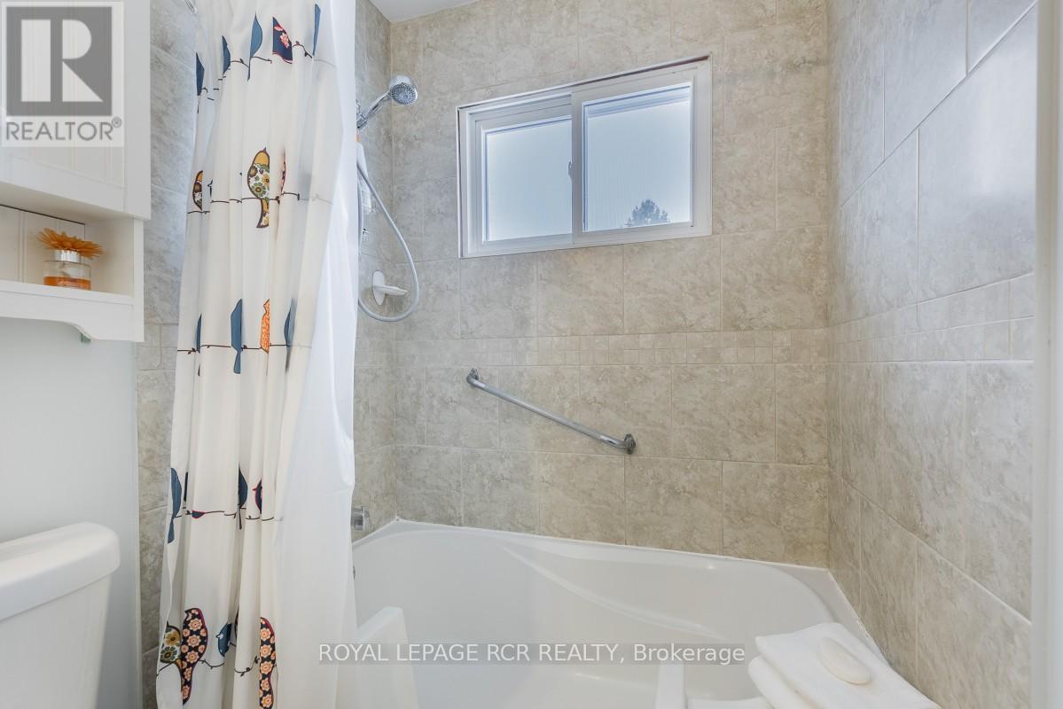 2872 Sunset Drive, Ramara, Ontario  L0K 1B0 - Photo 24 - S12858534