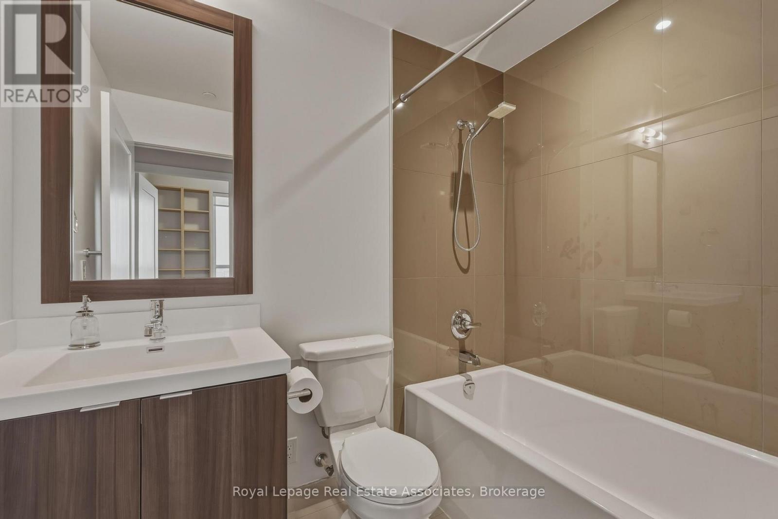 3110 - 7 Mabelle Avenue, Toronto, Ontario  M5T 0C9 - Photo 13 - W13014912