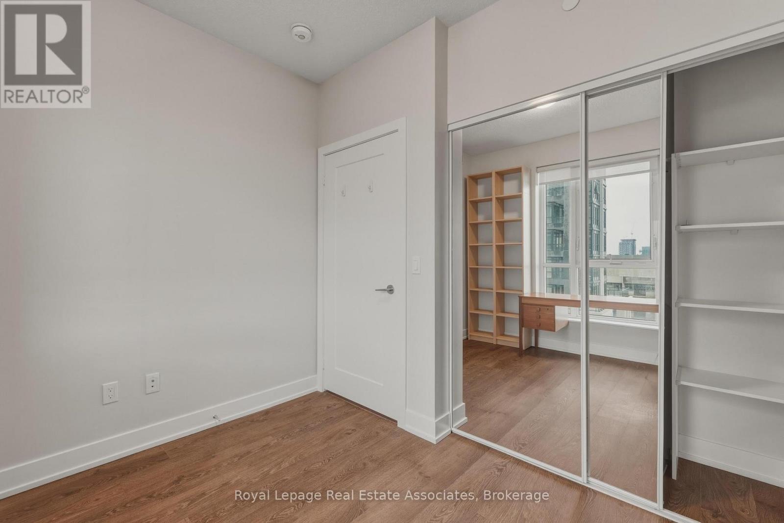 3110 - 7 Mabelle Avenue, Toronto, Ontario  M5T 0C9 - Photo 9 - W13014912