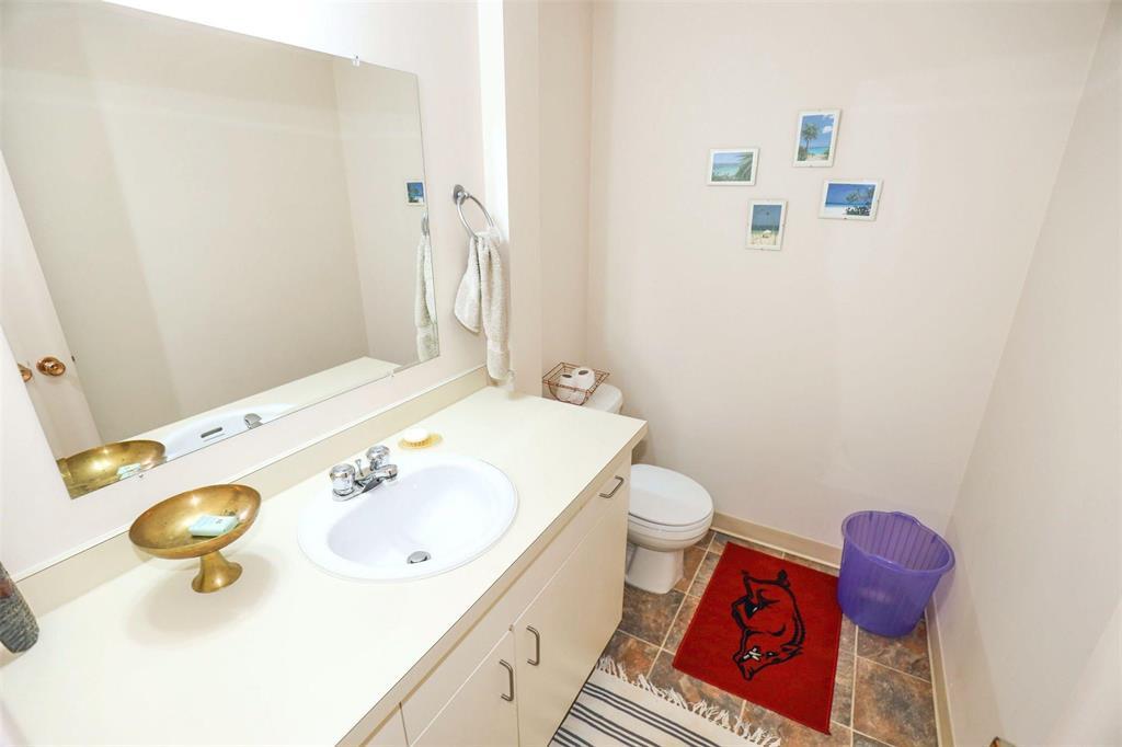 136 Eastmount Drive, Winnipeg, Manitoba  R2N 3W9 - Photo 18 - 202607758