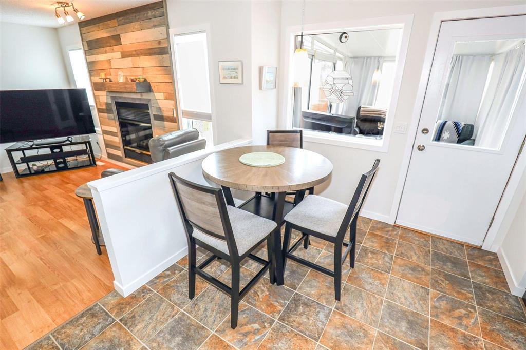 136 Eastmount Drive, Winnipeg, Manitoba  R2N 3W9 - Photo 6 - 202607758