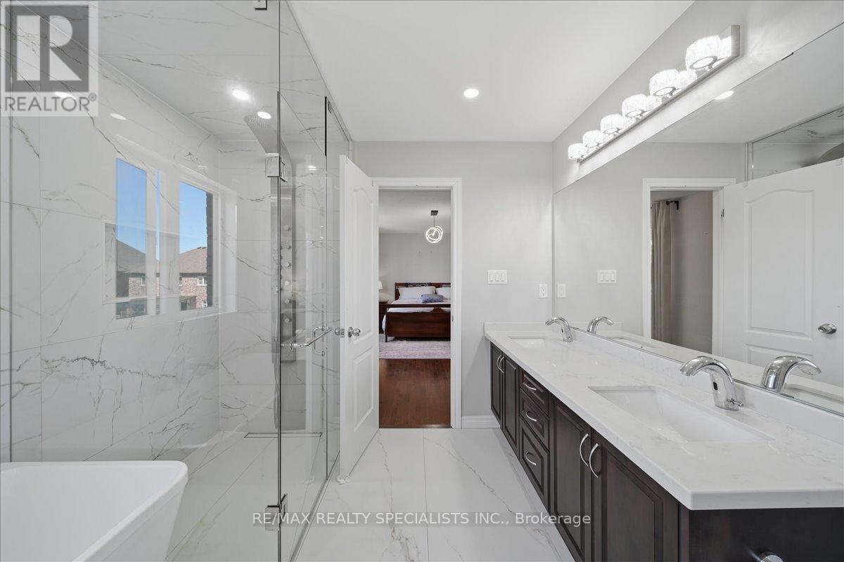 136 Noble Drive, Bradford West Gwillimbury, Ontario  L3Z 0J5 - Photo 29 - N13018484