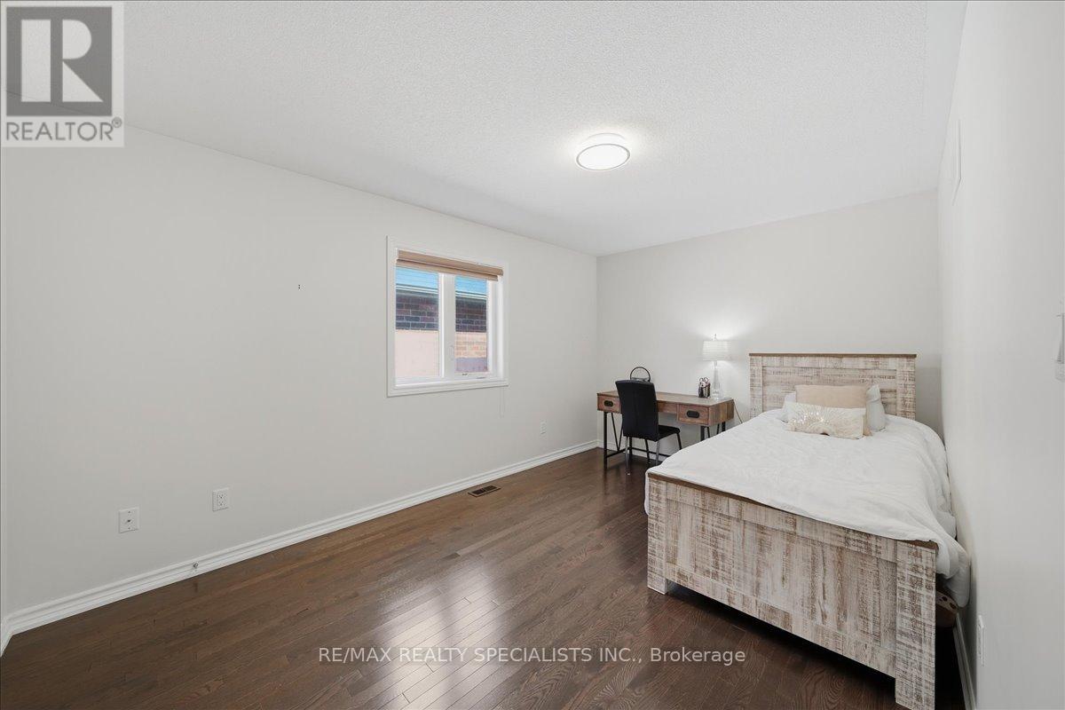 136 Noble Drive, Bradford West Gwillimbury, Ontario  L3Z 0J5 - Photo 30 - N13018484