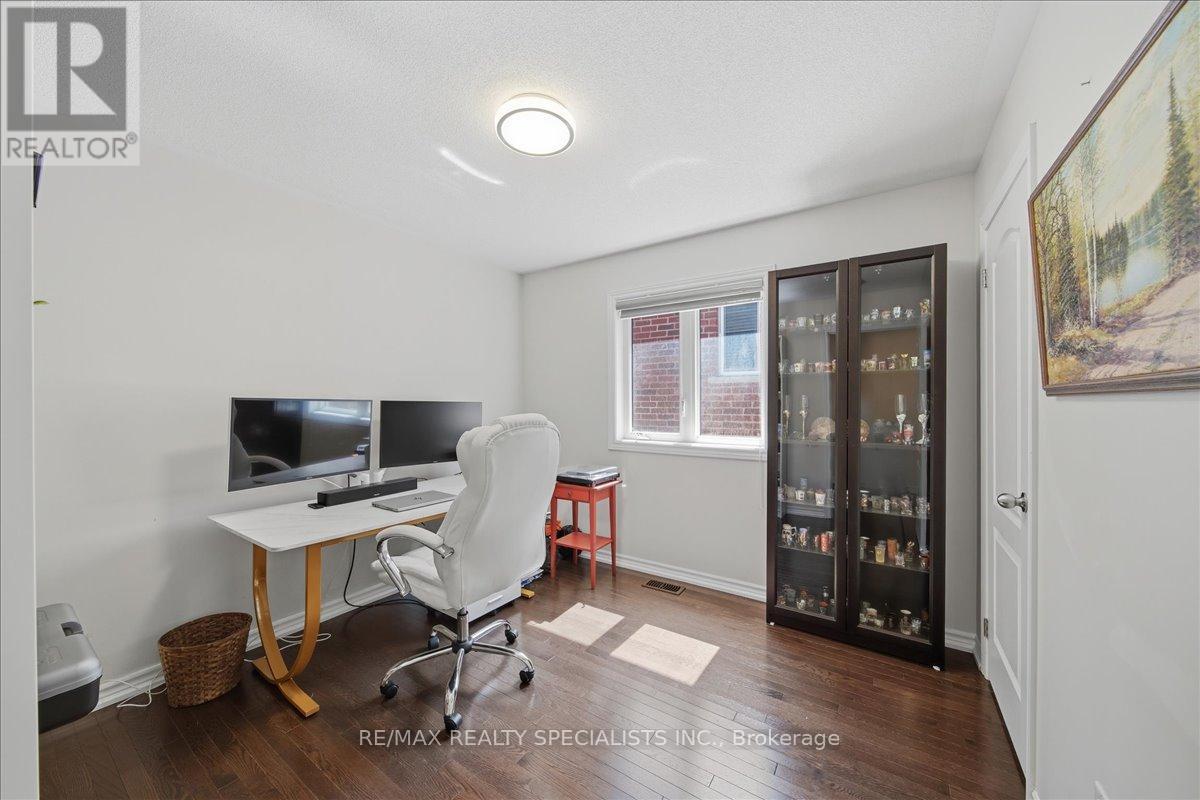 136 Noble Drive, Bradford West Gwillimbury, Ontario  L3Z 0J5 - Photo 38 - N13018484