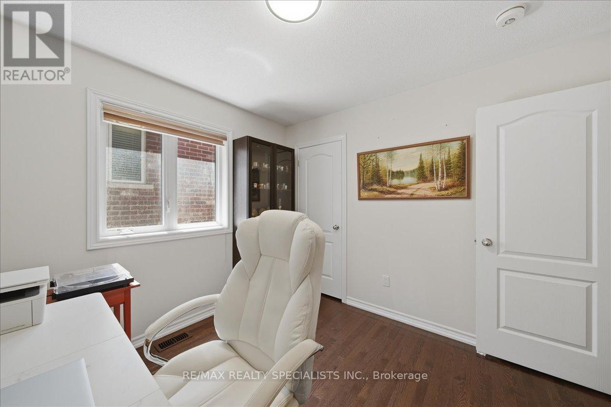 136 Noble Drive, Bradford West Gwillimbury, Ontario  L3Z 0J5 - Photo 39 - N13018484
