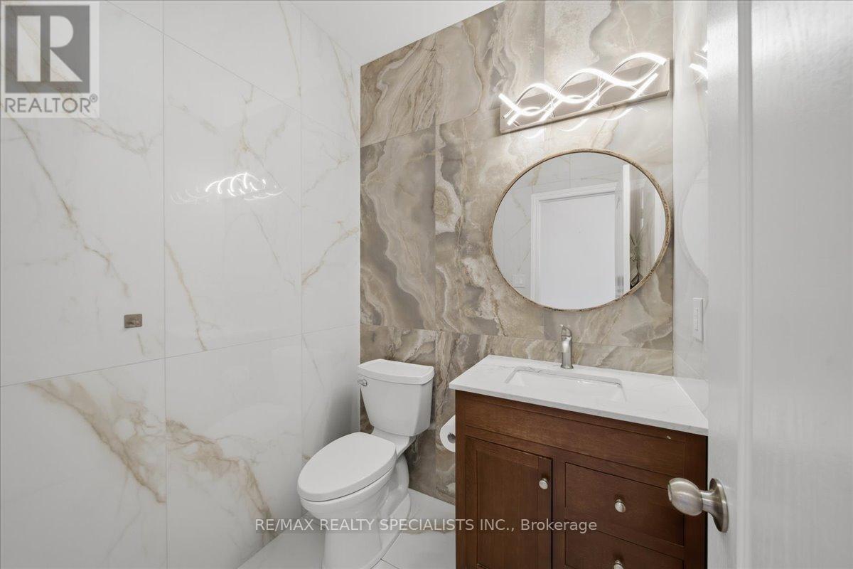 136 Noble Drive, Bradford West Gwillimbury, Ontario  L3Z 0J5 - Photo 6 - N13018484