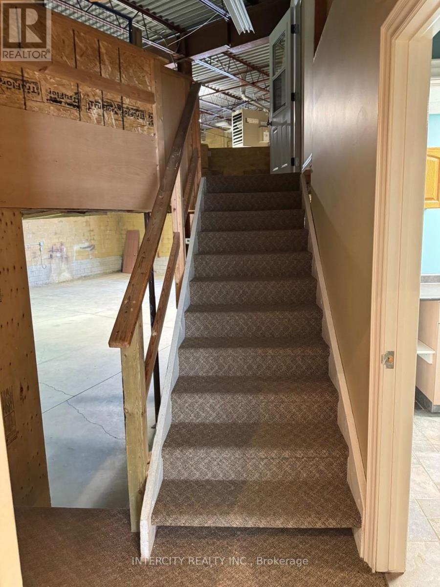 10 - 1260 Journey's End Circle, Newmarket, Ontario  L3Y 8Z7 - Photo 13 - N13018588