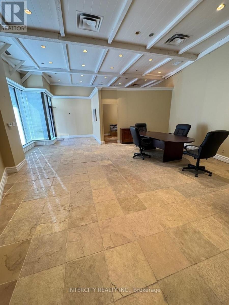 10 - 1260 Journey's End Circle, Newmarket, Ontario  L3Y 8Z7 - Photo 3 - N13018588