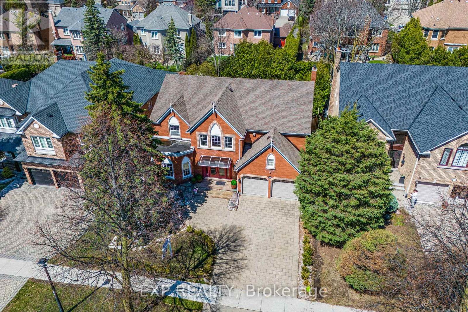 1063 Secretariate Road, Newmarket, Ontario  L3X 1M3 - Photo 2 - N13018606