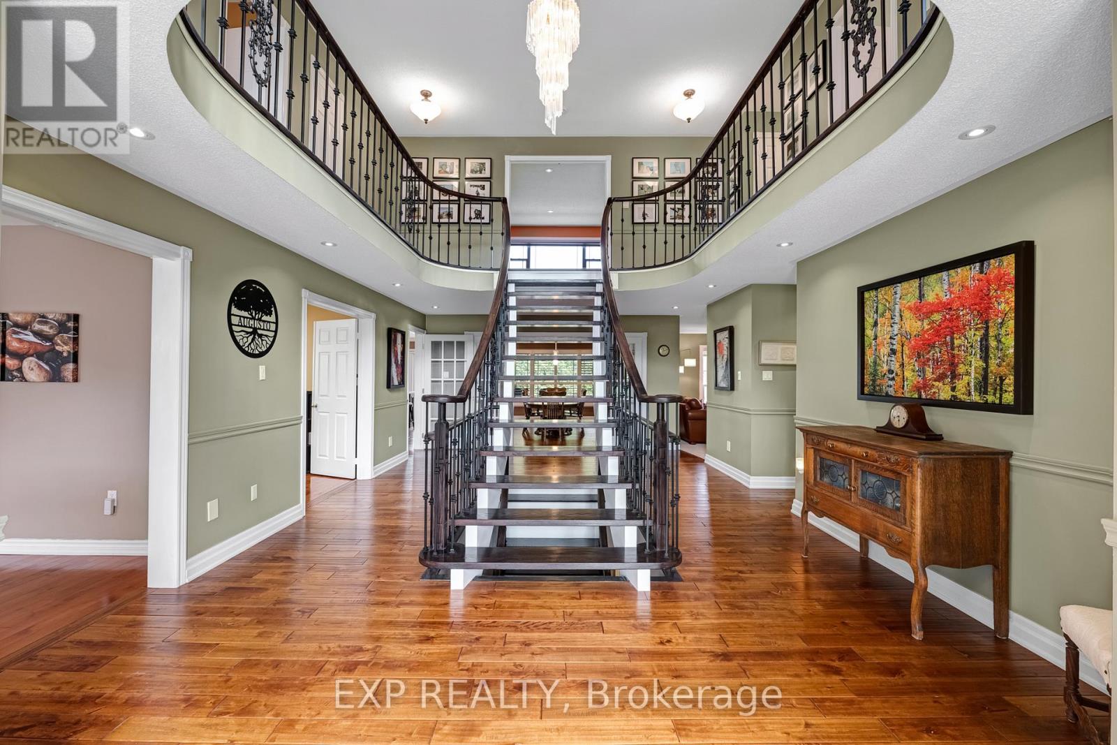 1063 Secretariate Road, Newmarket, Ontario  L3X 1M3 - Photo 4 - N13018606