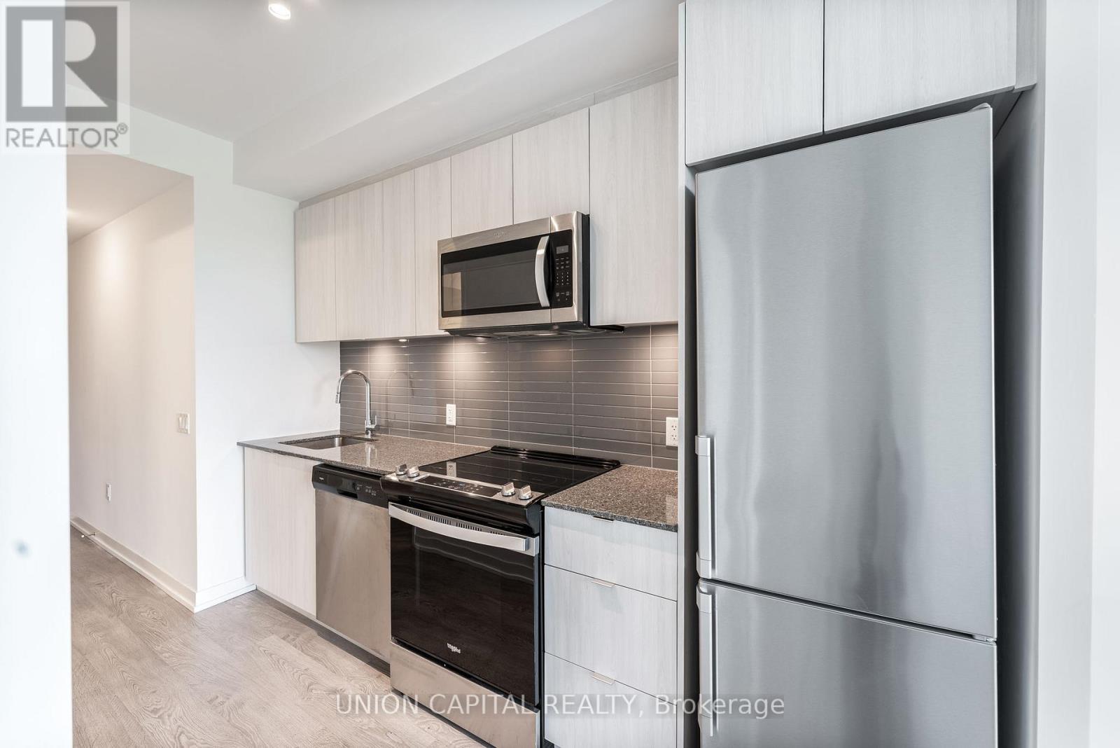 601w - 3 Rosewater Street E, Richmond Hill, Ontario  L4C 5T6 - Photo 10 - N13018646