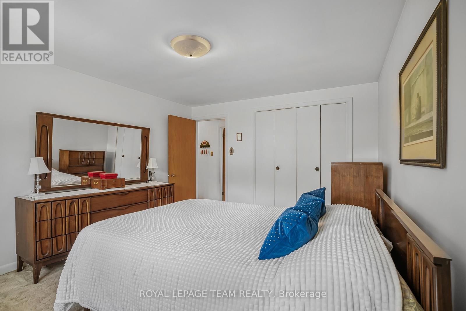 1166 Castle Hill Crescent, Ottawa, Ontario  K2C 2A8 - Photo 19 - X12791440