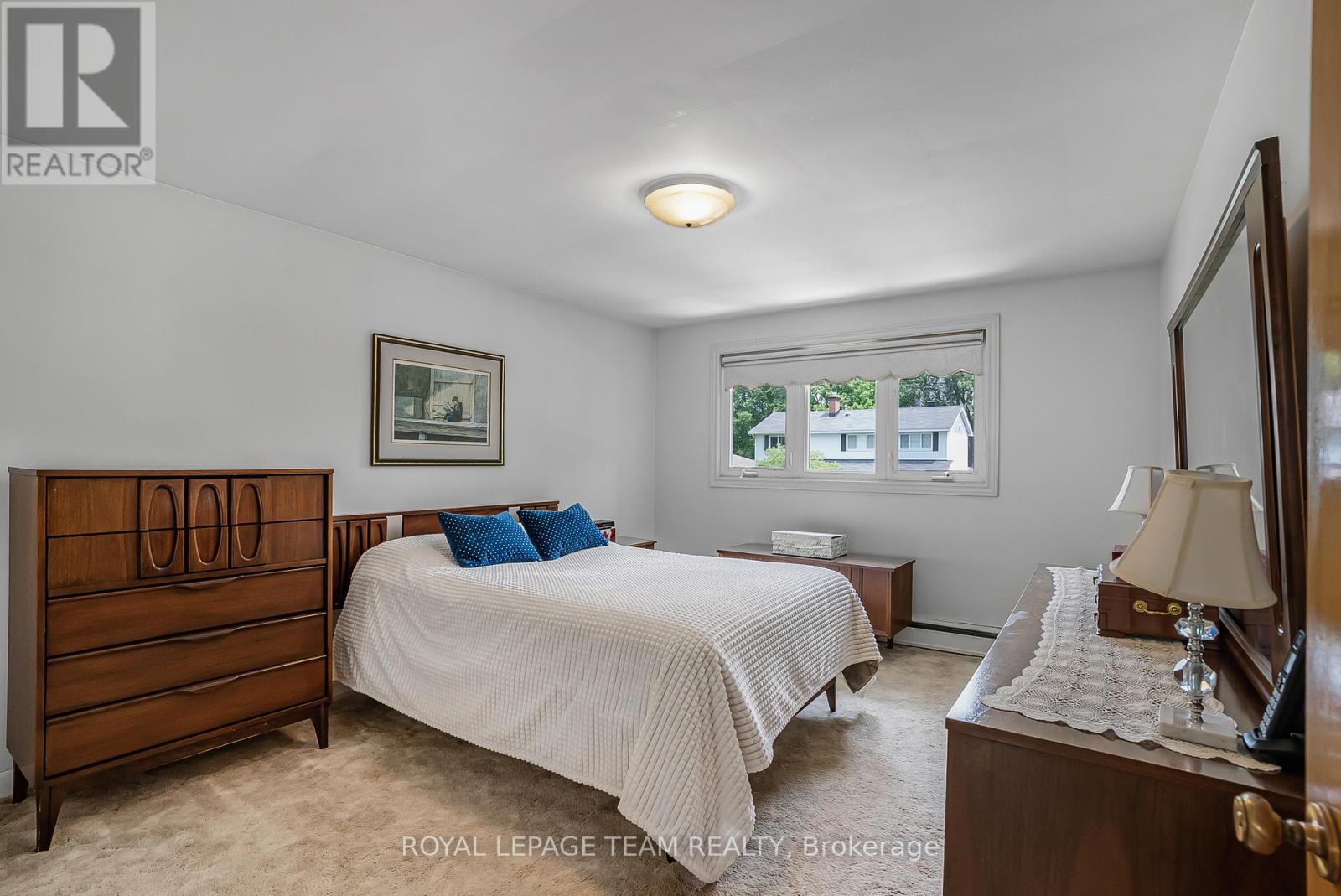 1166 Castle Hill Crescent, Ottawa, Ontario  K2C 2A8 - Photo 18 - X12791440