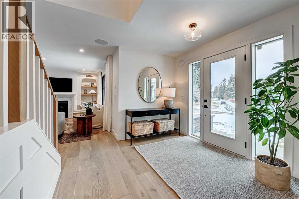 6755 Livingstone Drive Sw, Calgary, Alberta  T3E 6J2 - Photo 2 - A2296083