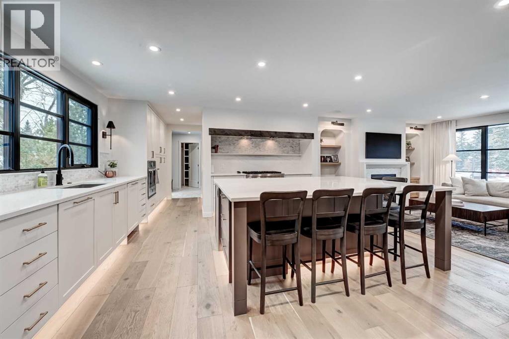 6755 Livingstone Drive Sw, Calgary, Alberta  T3E 6J2 - Photo 7 - A2296083